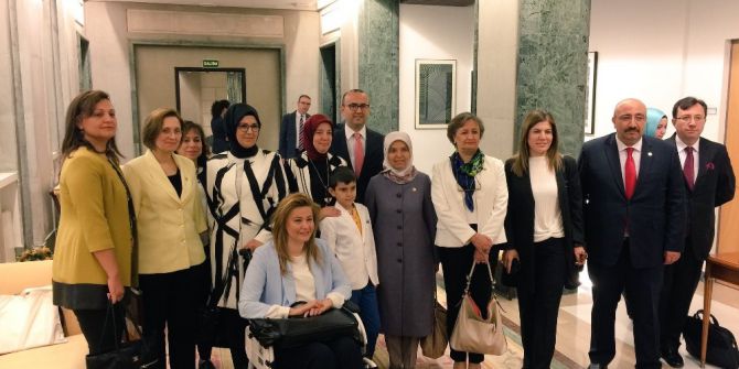 Milletvekili Açıkkapı, İspanya’da Çalışmalara Katıldı