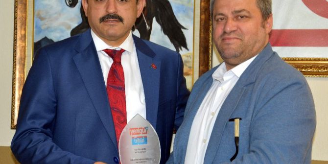 Sporcu Dostu Başkan Alıcık’a Teşekkür Plaketi