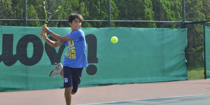 Yıldırımlı Raketten Altın Madalya