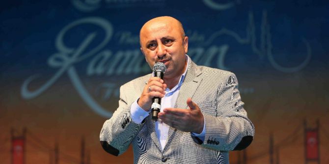 İlahiyatçı Ömer Döngeloğlu: “15 Temmuz’da Milletimiz Sırat Köprüsü’nden Geçti”