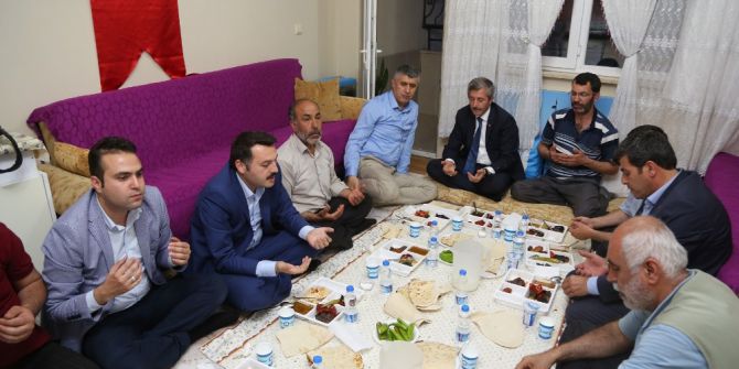 Başkan Mehmet Tahmazoğlu, İftarını Şehit Evinde Açtı