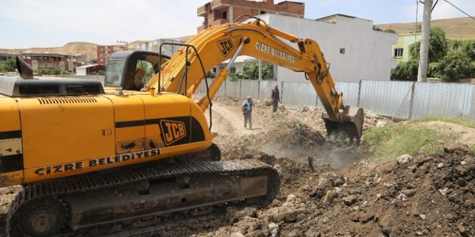 Cudi Mahallesi’nde Alt Yapı Çalışmaları Devam Ediyor