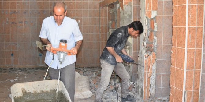 Vatandaş İstedi, Belediye Onarıyor