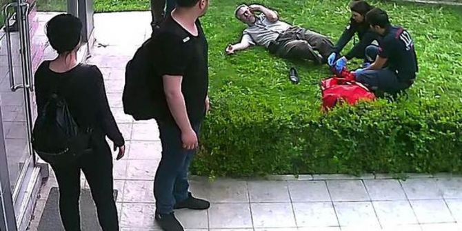 Her Şey Küçük Çocuğun Kediye Tekme Atmasıyla Başladı