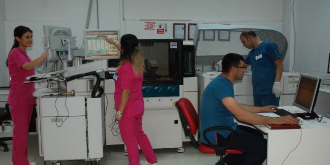 Modern Cihazlarla Laboratuvar Hizmeti