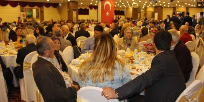 Kültür Ve Turizm Bakanı Prof. Dr. Nabi Avcı Şehit Ve Gazi Ailelerinin İftar Programına Katıldı