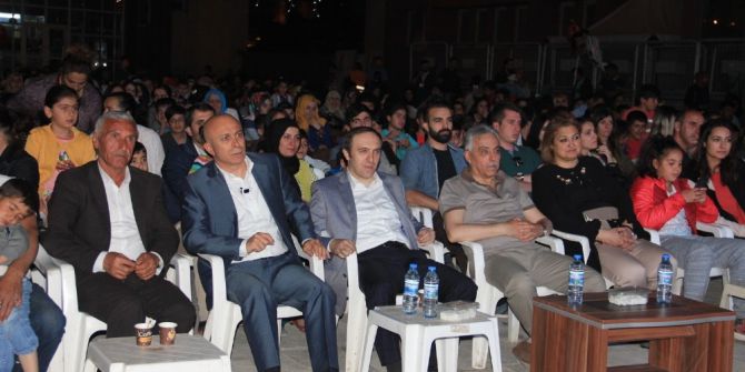 Hakkari Protokolü Ramazan Gecelerine Katıldı