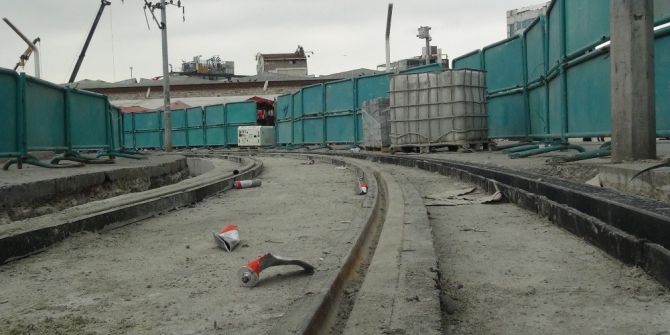 Taksim’de Nostaljik Tramvayın Rayları Döşenmeye Başlandı