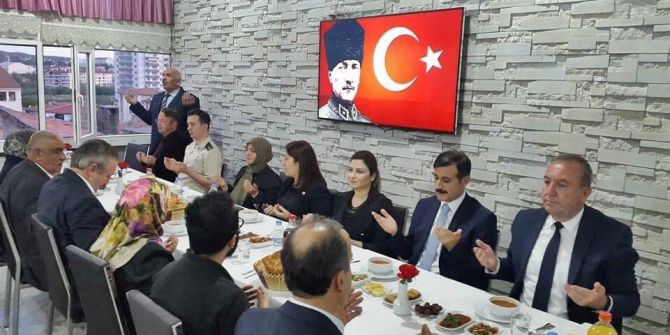 Şehit Ve Gazi Ailelerine İftar Yemeği