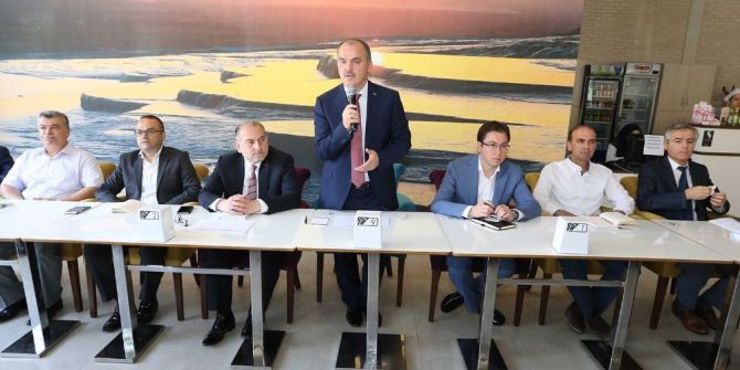 Başkan Gürlesin Halk Gününde Vatandaşlarla Bir Araya Geldi