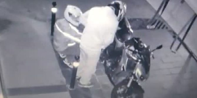 Beşiktaş Ve Çekmeköy’de Motor Hırsızlıkları Kamerada