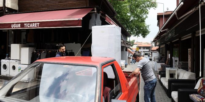 İkinci Elin Kalbi Bu Pazarda Atıyor