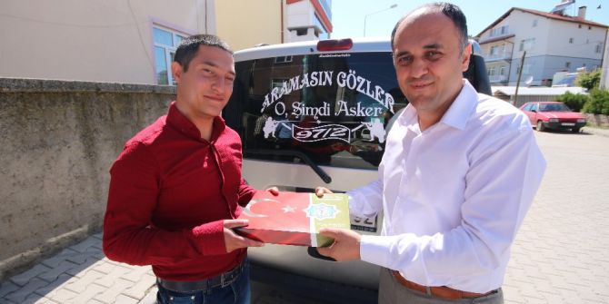 Başkan Özaltun’dan Askere Gidecek Gençlere Anlamlı Hediye