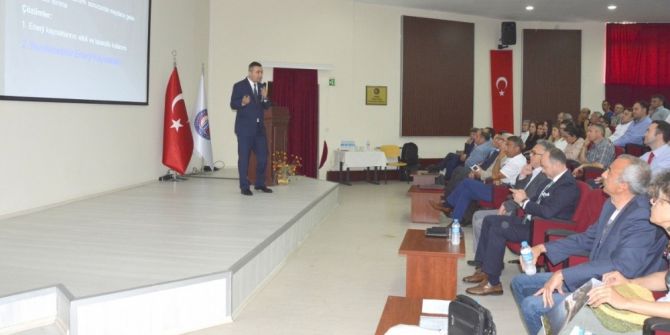‘Yenilenebilir Enerji Teknolojileri Ve Elektrik Sistemine Entegrasyonları’ Semineri Çomü’de Yapıldı
