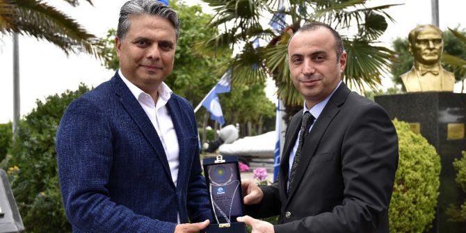 Muratpaşa’ya Çevre Bilinçlendirme Ödülü