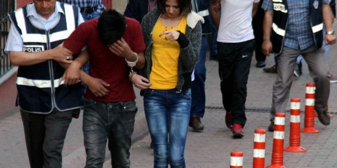 Ev Taşır Gibi Hırsızlık Yaptılar