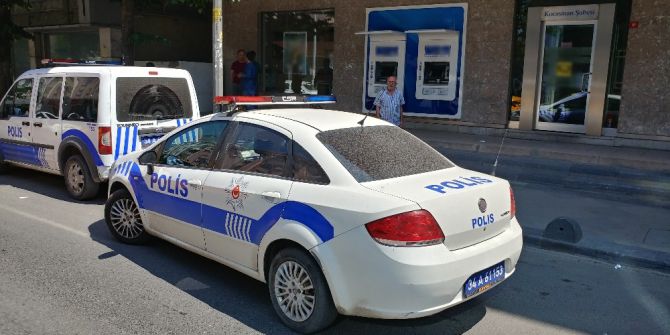 Bağcılar’da Bankaya Soygun Girişim: 1 Yaralı