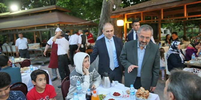 Belediye Personeline İftar