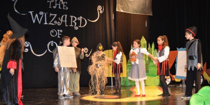 Bahçeşehir Koleji Öğrencilerinin Geleneksel İngilizce Gecesi Tam Not Aldı