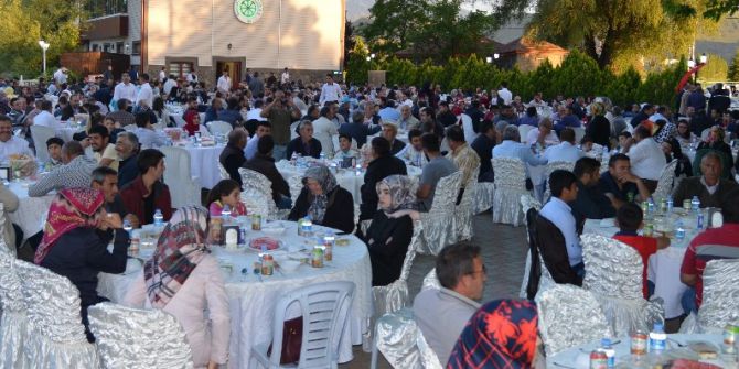 Şeker Gölü, Şeker Sofrası’na Gelen Çiftçilerle Doldu