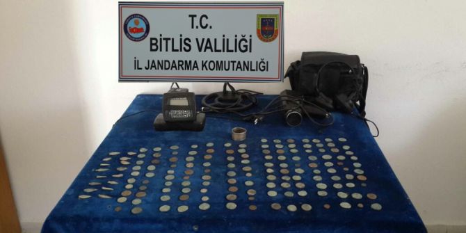 Bitlis’te 139 Adet Bronz Sikke Ele Geçirildi