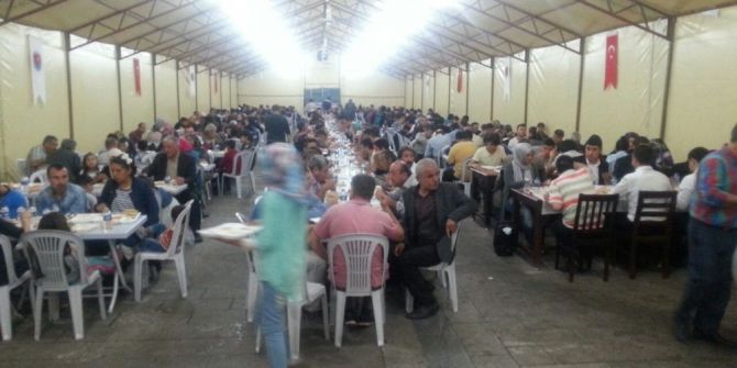 Müsiad Ramazan Çadırında İftar Açtırdı