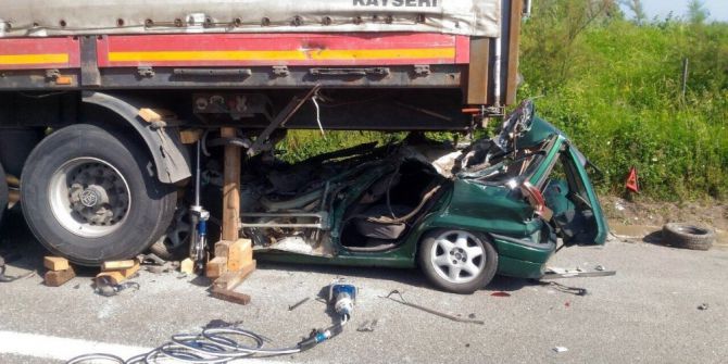 Sakarya’da Feci Kaza: 1 Ölü