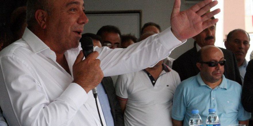 Chp’li Başkandan Darbecilere ’Siz Delikanlı Mısınız?’ Tepkisi