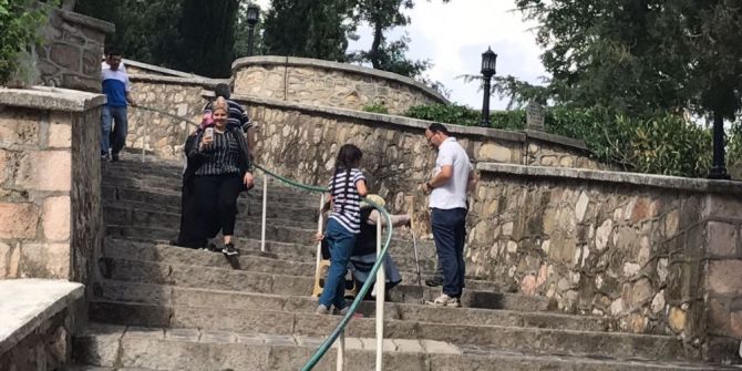 Şeyh Edebali Türbesinin Ziyaret Etmek İçin Çekilen Çile