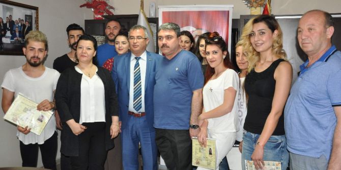 Kapsam Dışı Meslek Dallarında Çalışanlara Başarı Belgeleri Verildi