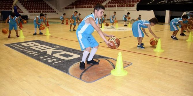 Aliağa Belediyesi Yaz Spor Okullarına Kayıtlar Başlıyor