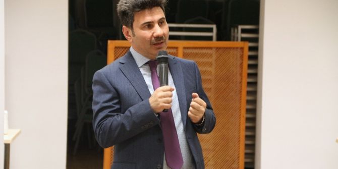 Üniversite Personeline İftar