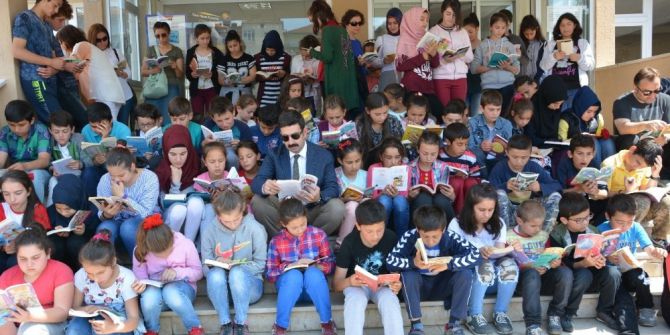 19 Mayıs’ta 19 Dakika Kitap Okuma Etkinliği