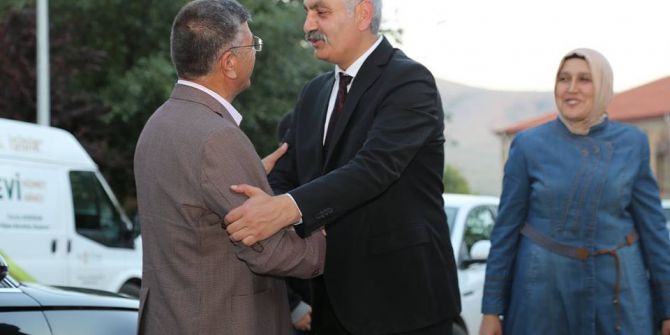 Niğde Belediyesi Siyasi Parti Temsilcilerini İftarda Buluştu