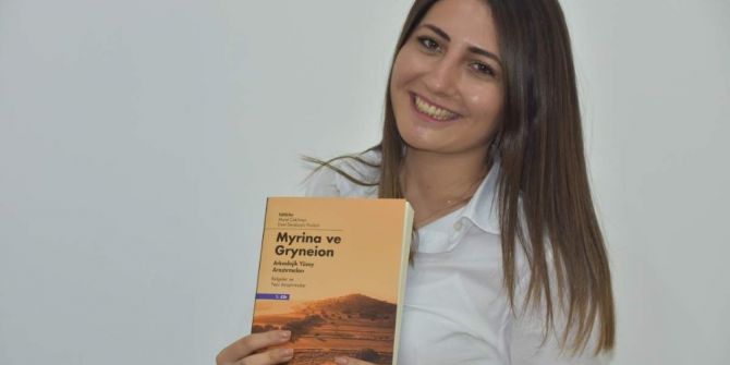 Aliağa’daki Antik Kentler Kitabı Okuyucuyla Buluşuyor