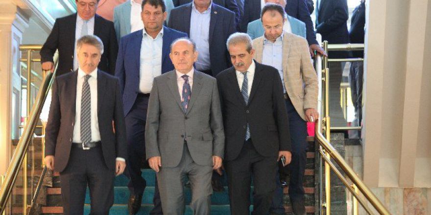 Türkiye Belediyeler Birliği Darbe Girişimine Karşı Tek Yürek Oldu