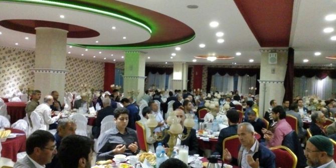 Mazlumder İftarında Asrı-saadet Konuşuldu