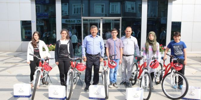 Darıca Bilgi Evleri’nden Büyük Başarı