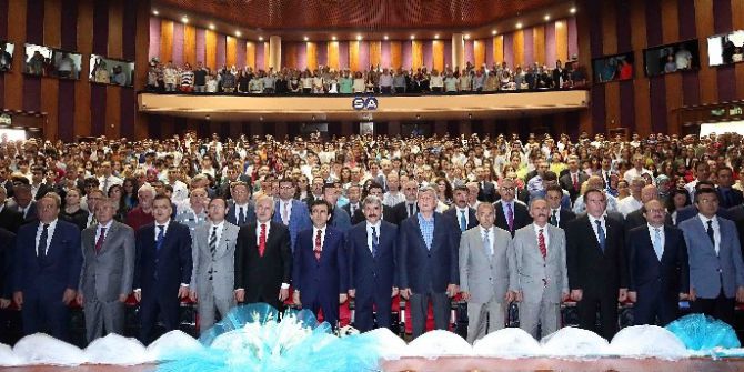 Başkan Karaosmanoğlu, Teog’da Başarı Yakalayan Öğrencileri Tebrik Etti