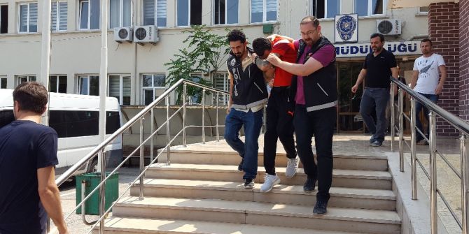 Bursa’da Uyuşturucu Operasyonu: 8 Gözaltı