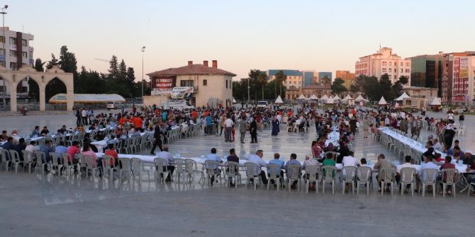 Şehit Aileleri Ve Gaziler, Haliliye Sofrasında Buluştu