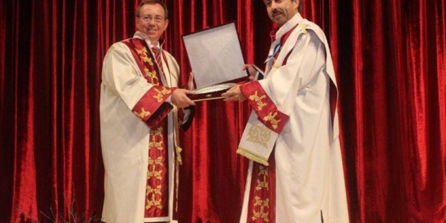 Trakya Üniversitesi 9’ncu Dönem Rektörü Prof. Dr. Erhan Tabakoğlu Görevi Teslim Aldı