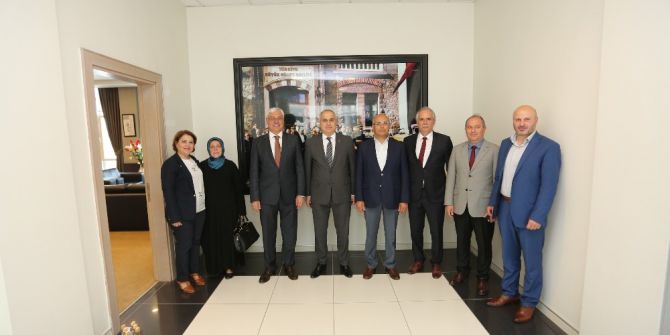 Başkan Kösemusul, Ak Parti Adapazarı İlçe Teşkilatını Ağırladı