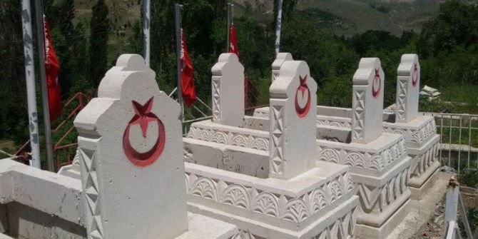 Sason’da Şehit Mezarlığı Yenilendi