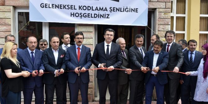 Gümüşhane’de ‘Gümüşkod Kodlama Şenliği’ Düzenlendi