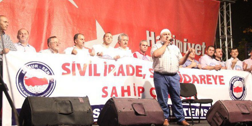 Memur-sen Demokrasi Nöbetinde