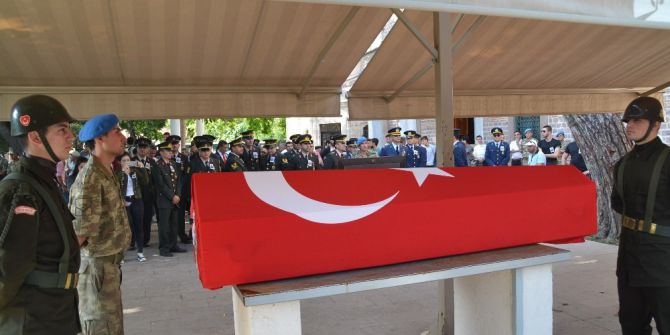 Şehit Asker Son Yolculuğuna Uğurlandı
