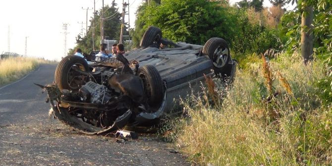 Ciple Elektrik Direğine Çarpıp Takla Attı: 1 Yaralı