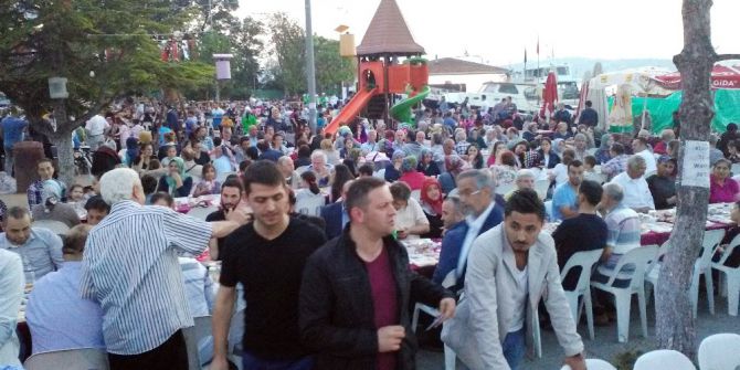 6 Bin Beykozlu Paşabahçe Meydanı’nda İftar Sofrasında Buluştu