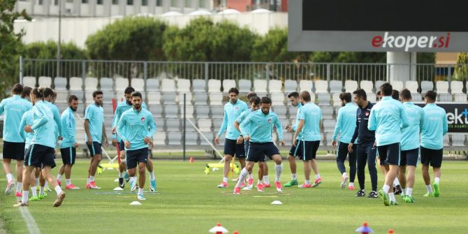 A Milli Takım, Kosova Maçı Hazırlıklarını Sürdürüyor